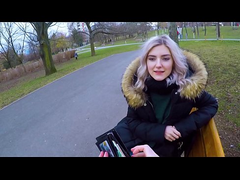 ❤️ Nilulon ang mainit na cum ng isang estranghero para sa pera - blowjob sa parke ni Eva Elfie ☑ super sex sa tl.com-porn-mz.ru ❌❤